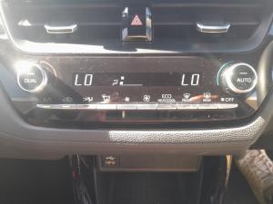 Toyota Corolla Cross 1.8 GR-Sport - Image 14