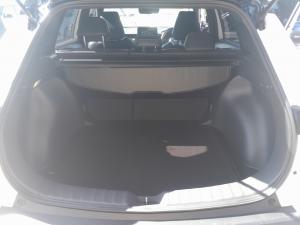 Toyota Corolla Cross 1.8 GR-Sport - Image 17