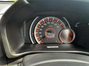 Toyota Vitz 1.0 XR - Image 9