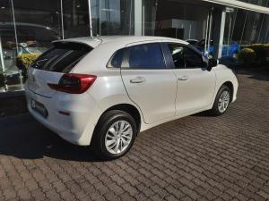 Toyota Starlet 1.5 Xi - Image 2