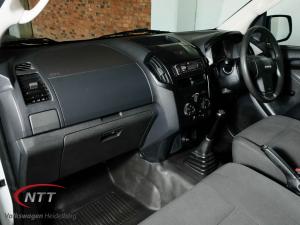 Isuzu D-MAX 250 HO Fleetside Safety S/C - Image 6