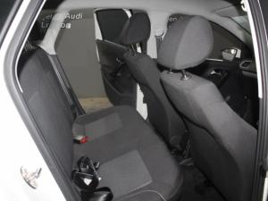 Volkswagen Polo Vivo 1.4 Comfortline - Image 16