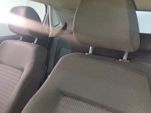 Volkswagen Polo Vivo 1.4 Trendline - Image 17