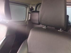 Suzuki Jimny 1.5 GLX automatic - Image 12