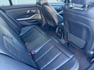 BMW 320i M Sport Launch Edition automatic - Image 18