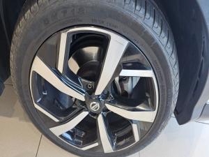Nissan Qashqai 1.5 dCi Tekna - Image 12