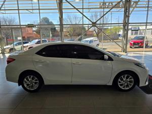 Toyota Corolla 1.4D Prestige - Image 6