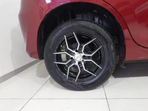 Suzuki Baleno 1.5 GL auto - Image 8