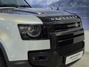 Land Rover Defender 110 P400 First Edition - Image 12