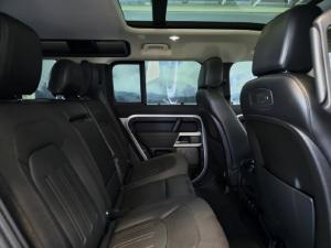 Land Rover Defender 110 P400 First Edition - Image 8