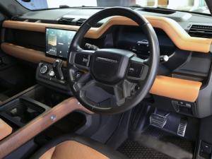 Land Rover Defender 110 D300 X - Image 23