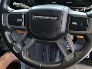 Land Rover Defender 110 D300 X - Image 24
