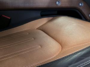 Land Rover Defender 110 D300 X - Image 27
