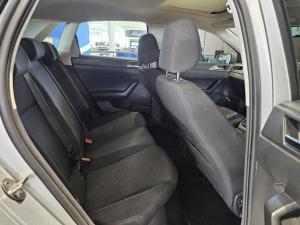 Volkswagen Polo hatch 1.0TSI Comfortline - Image 12