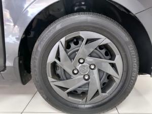 Hyundai i20 1.2 Motion - Image 8