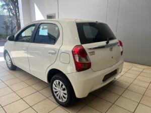 Toyota Etios hatch 1.5 Sprint - Image 3