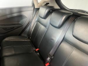 Ford Fiesta 5-door 1.6 Titanium - Image 6