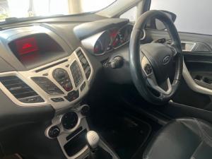 Ford Fiesta 5-door 1.6 Titanium - Image 7
