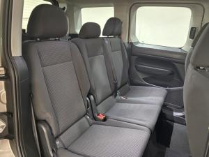Volkswagen Caddy Kombi 2.0TDI - Image 10