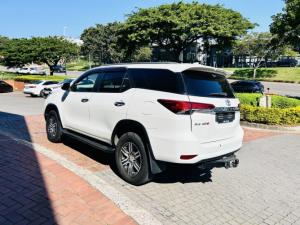 Toyota Fortuner 2.4GD-6 auto - Image 4