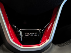 Volkswagen Golf GTI - Image 24