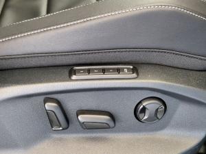 Volkswagen T-Roc 2.0TSI 4Motion R-Line - Image 18