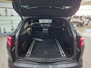 Alfa Romeo Stelvio Quadrifoglio Q4 - Image 12