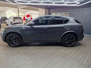Alfa Romeo Stelvio Quadrifoglio Q4 - Image 5