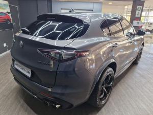 Alfa Romeo Stelvio Quadrifoglio Q4 - Image 7