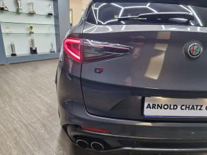 Alfa Romeo Stelvio Quadrifoglio Q4 - Image 8