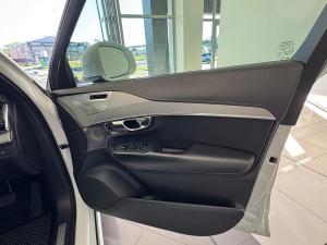 Volvo XC90 D5 Inscription AWD 6 Seater - Image 14