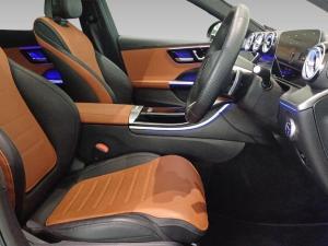 Mercedes-Benz C-Class C220d Avantgarde - Image 13