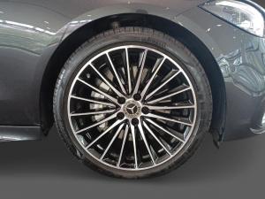 Mercedes-Benz C-Class C220d Avantgarde - Image 15