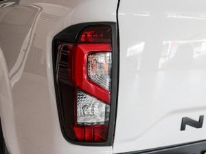 Nissan Navara 2.5DDTi double cab LE Plus - Image 10