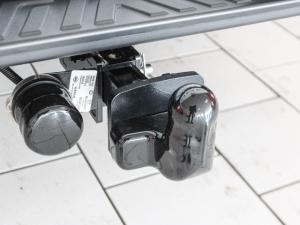 Nissan Navara 2.5DDTi double cab LE Plus - Image 12