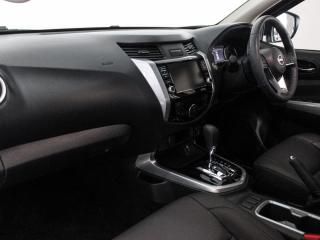 Nissan Navara 2.5DDTi double cab LE Plus