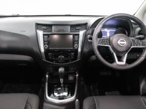 Nissan Navara 2.5DDTi double cab LE Plus - Image 16