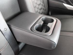 Nissan Navara 2.5DDTi double cab LE Plus - Image 19