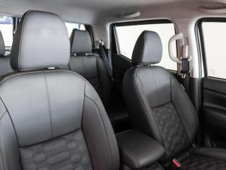 Nissan Navara 2.5DDTi double cab LE Plus
