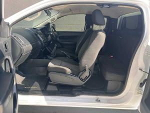 Ford Ranger 3.2TDCi SuperCab 4x4 XLS - Image 14