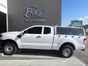 Ford Ranger 3.2TDCi SuperCab 4x4 XLS - Image 3