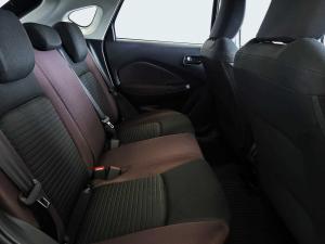 Suzuki Fronx 1.5 GL auto - Image 10
