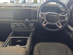 Land Rover Defender 110 D300 X-Dynamic HSE - Image 8