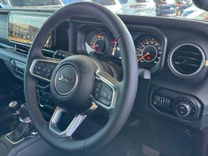 Jeep Wrangler Unlimited 2.0T Sahara - Image 13