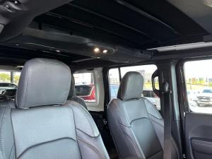 Jeep Wrangler Unlimited 2.0T Sahara - Image 17