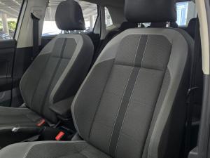 Volkswagen Polo hatch 1.0TSI Highline auto - Image 12