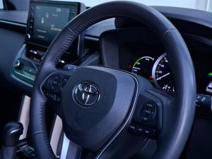 Toyota Corolla Cross 1.8 Hybrid XS - Image 11