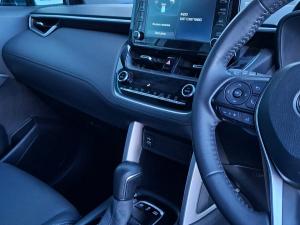 Toyota Corolla Cross 1.8 Hybrid XS - Image 16