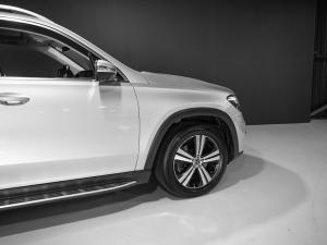 Mercedes-Benz GLE GLE400d 4Matic - Image 12