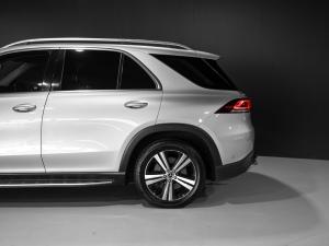 Mercedes-Benz GLE GLE400d 4Matic - Image 18